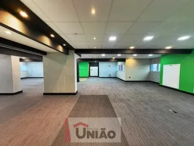 Sala Comercial para alugar, 550m² no Parque Residencial Aquarius, São José dos Campos