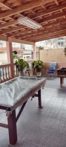 Sobrado com 2 Quartos à venda, 200m² no Jardim Pazini, Taboão da Serra