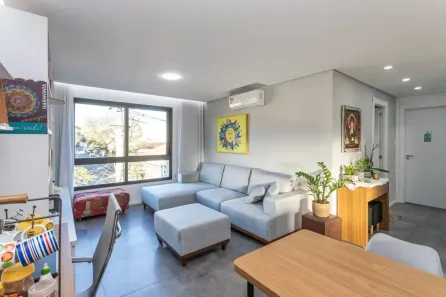 Apartamento com 2 Quartos à venda, 70m² no Vila Ipiranga, Porto Alegre
