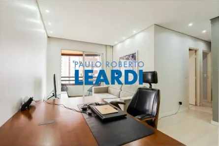 Apartamento com 3 Quartos à venda, 73m² no Vila Gumercindo, São Paulo