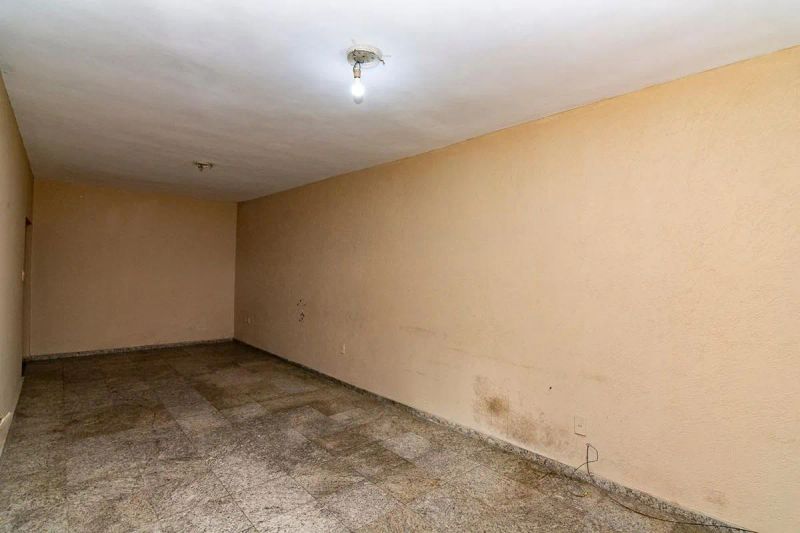 Casa com 3 quartos — Nova Suíssa, Belo Horizonte