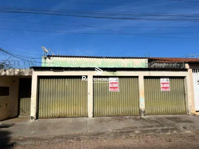 Casa com 3 Quartos para alugar, 79m² no Jardim das Palmeiras, Uberlândia