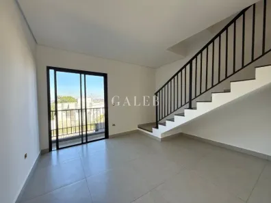 Sobrado com 2 Quartos à venda, 65m² no Jardim Santo Antônio, Atibaia