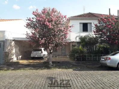 Casa com 3 Quartos à venda, 200m² no Centro, Amparo
