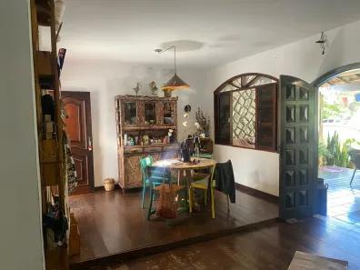 Casa com 3 Quartos à venda, 245m² no Piratininga, Niterói