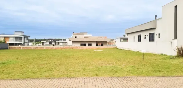 Lote/Terreno à venda, 420m² no Centro, Nova Santa Rita