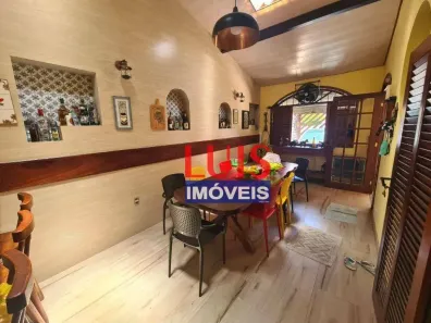 Casa com 4 Quartos à venda, 216m² no Piratininga, Niterói