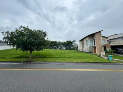 Lote/Terreno à venda, 419m² no Terras Alpha, Resende