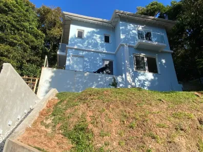 Sobrado com 4 Quartos à venda, 210m² no Caraguatá, Mairiporã