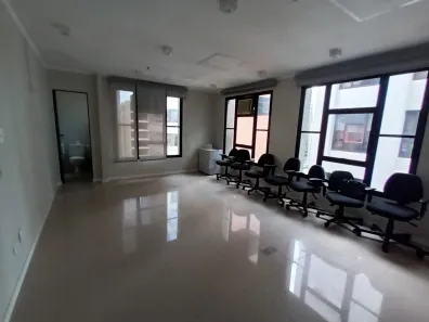 Sala Comercial para alugar, 45m² no Vila Olímpia, São Paulo