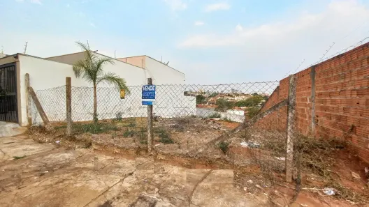 Lote/Terreno à venda, 380m² no Jardim América, Bauru