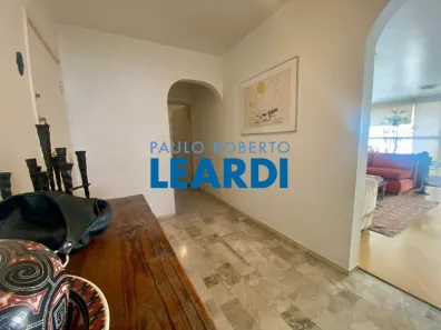 Apartamento com 3 Quartos à venda, 169m² no Cerqueira César, São Paulo