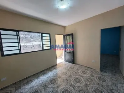Casa com 4 Quartos à venda, 140m² no Cidade Nova Jacareí, Jacareí