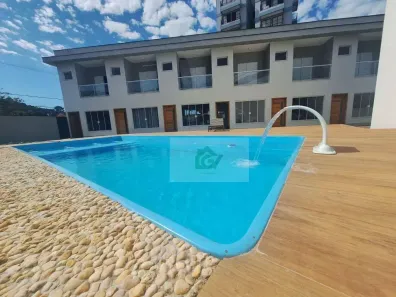Casa de Condomínio com 2 Quartos à venda, 80m² no Massaguaçu, Caraguatatuba