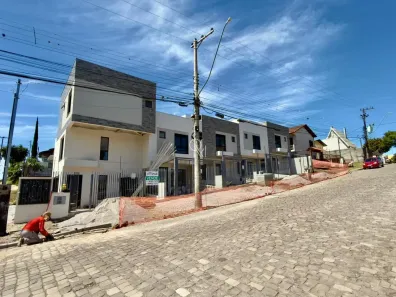 Sobrado com 3 Quartos à venda, 120m² no Desvio Rizzo, Caxias do Sul