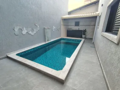 Casa com 3 Quartos à venda, 157m² no Caiçara, Praia Grande
