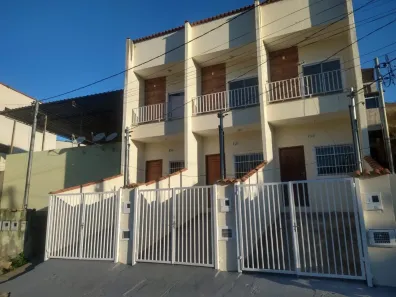 Casa com 2 Quartos à venda, 57m² no Grama, Juiz de Fora
