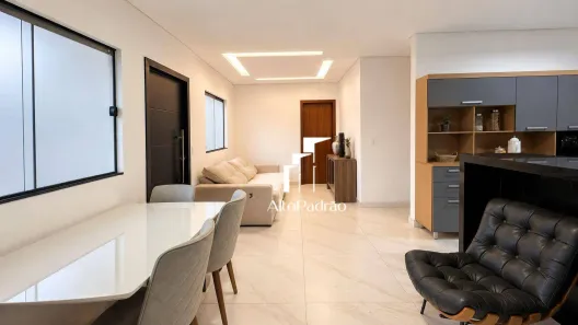Casa de Condomínio com 4 Quartos à venda, 750m² no Novo Uruguai, Teresina