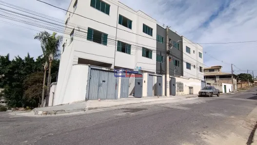 Casa com 2 Quartos à venda, 75m² no Vila das Flores, Betim