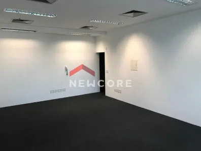 Sala Comercial com 1 Quarto à venda, 80m² no São João, Porto Alegre