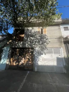 Sobrado com 6 Quartos à venda, 130m² no Conjunto Habitacional Castro Alves, São Paulo