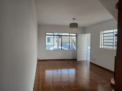 Casa com 3 Quartos para alugar, 110m² no Jardim Avelino, São Paulo