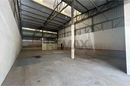 Galpão/Depósito/Armazém com 6 Quartos à venda, 800m² no Distrito Industrial, Botucatu