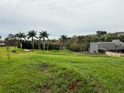 Lote/Terreno à venda, 1350m² no Loteamento Terras de Canaã, Cambé