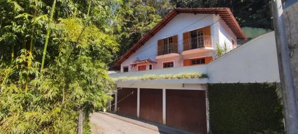 Casa com 5 Quartos à venda, 287m² no Mosela, Petrópolis