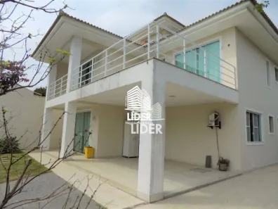 Casa com 4 Quartos à venda, 301m² no Ogiva, Cabo Frio