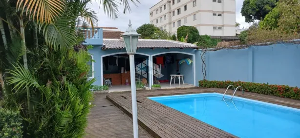 Casa com 4 Quartos à venda, 250m² no Barreiros, São José