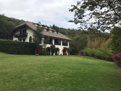Casa com 8 Quartos à venda, 1200m² no Monte Verde, Camanducaia