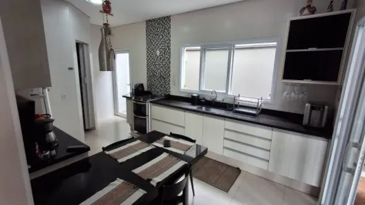 Casa com 3 Quartos à venda, 300m² no Parque Esplanada, Votorantim