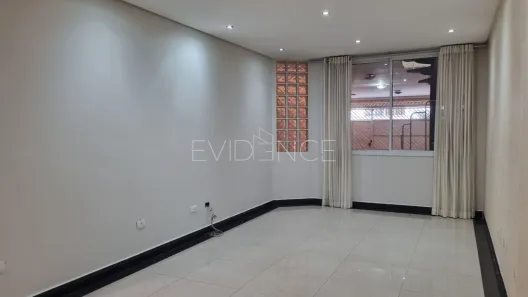 Sobrado com 4 Quartos para venda ou aluguel, 293m² no Chácara Mafalda, São Paulo