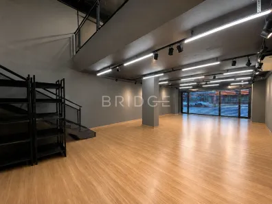 Ponto Comercial para alugar, 845m² no Centro Histórico, Porto Alegre