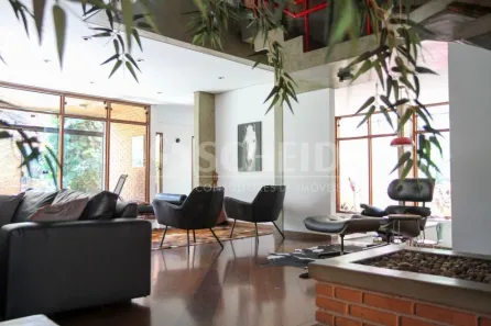 Sobrado com 4 Quartos à venda, 390m² no Jardim Morumbi, São Paulo