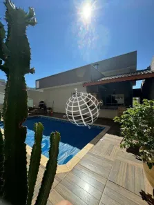 Casa com 3 Quartos à venda, 300m² no Jardim dos Pinheiros, Atibaia