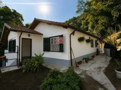 Casa com 3 Quartos para alugar, 90m² no Duarte Silveira, Petrópolis
