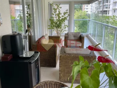 Apartamento com 4 Quartos à venda, 240m² no Chácara Santo Antônio (Zona Sul), São Paulo