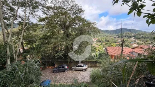 Lote/Terreno à venda, 600m² no Itaipu, Niterói