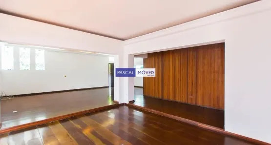 Casa com 3 Quartos à venda, 320m² no Moema, São Paulo