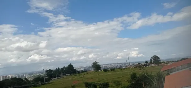 Prédio Residencial com 6 Quartos à venda, 600m² no Areal, Brasília