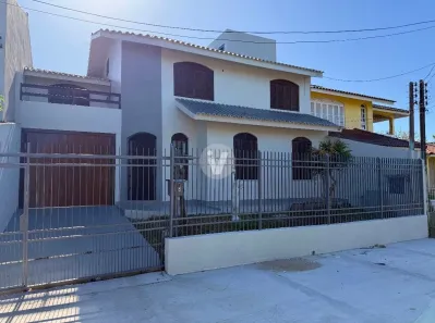 Casa com 4 Quartos à venda, 114m² no Camobi, Santa Maria