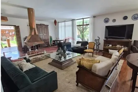 Imóvel Comercial com 5 Quartos para alugar, 380m² no Jardim das Paineiras, Campinas