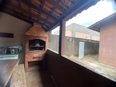 Casa com 3 Quartos à venda, 151m² no Jardim Maracanã, Uberaba