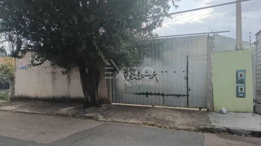 Lote/Terreno à venda, 900m² no Jardim Pacaembu, Jundiaí