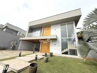 Sobrado com 4 Quartos à venda, 320m² no Condomínio do Lago 2ª Etapa, Goiânia
