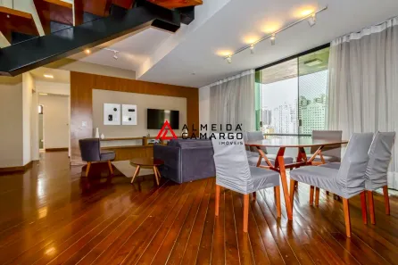 Cobertura com 3 Quartos para alugar, 210m² no Pinheiros, São Paulo