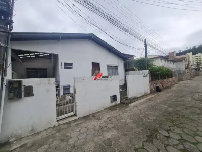 Casa com 5 Quartos à venda, 210m² no Córrego Grande, Florianópolis