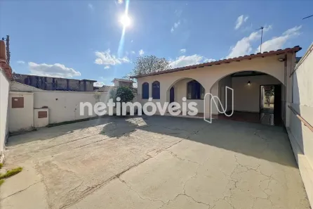 Casa com 3 Quartos à venda, 102m² no Novo Progresso, Contagem